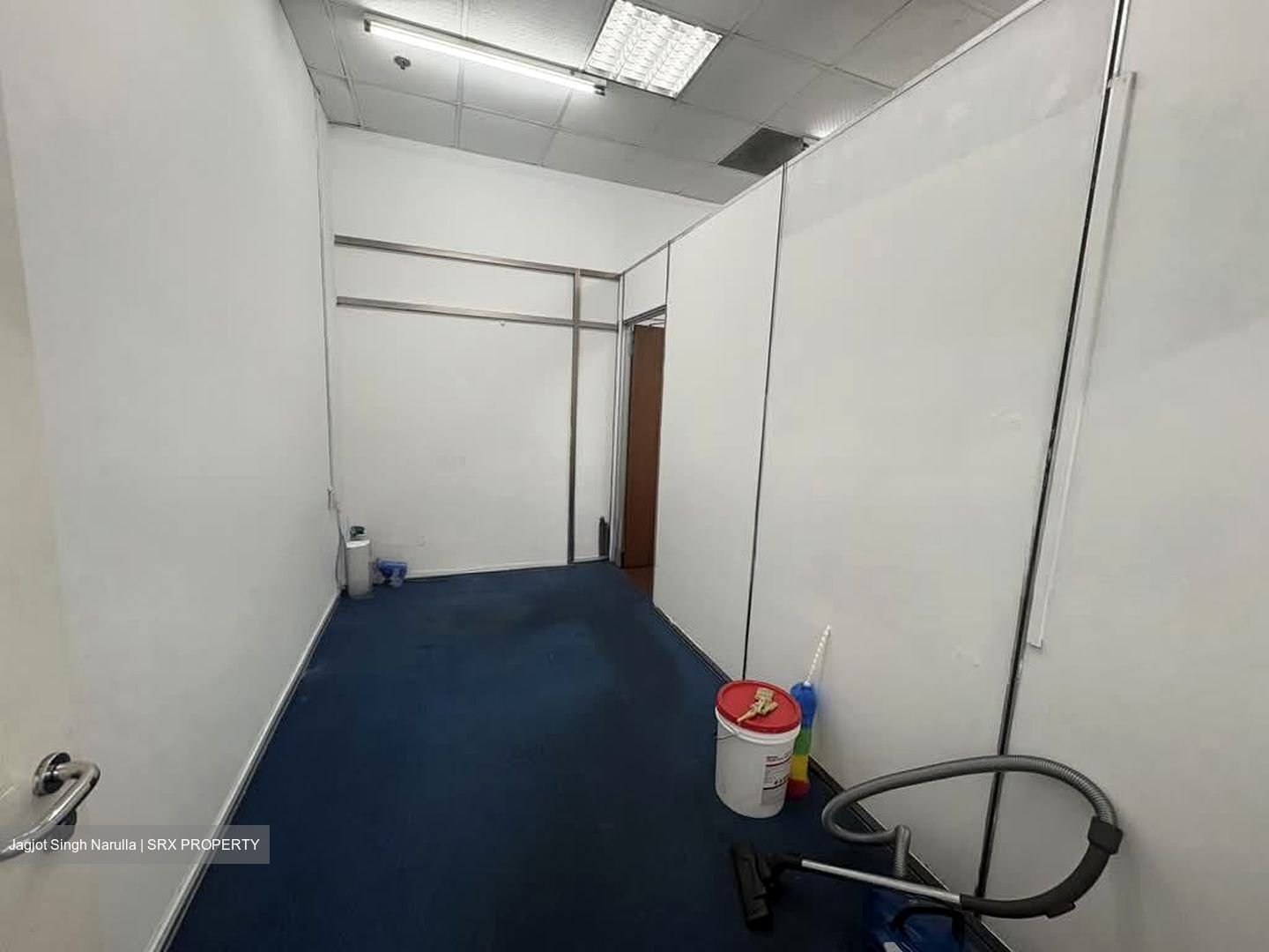 High Street Centre (D6), Office #586030551
